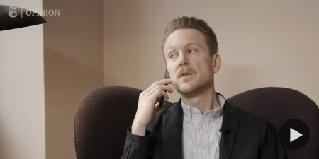 Huxi Bach: Dear America, We’d Like to Speak to the Manager